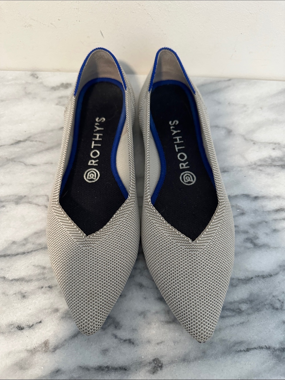 Rothy's Pointed Knit Flats in Light Gray with Blue Trim women’s sz 8.5